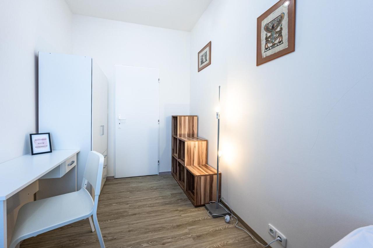 Apartment Americká 8 Praag Buitenkant foto