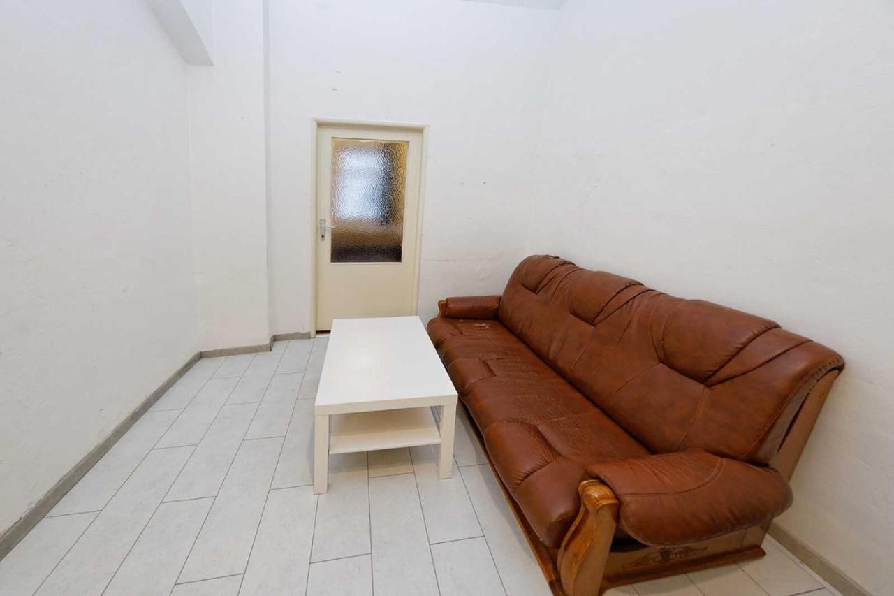 Apartment Americká 8 Praag Buitenkant foto