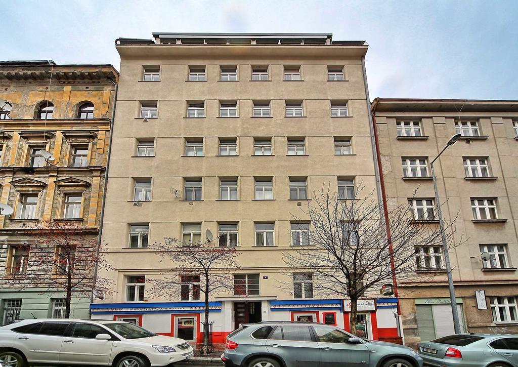 Apartment Americká 8 Praag Buitenkant foto